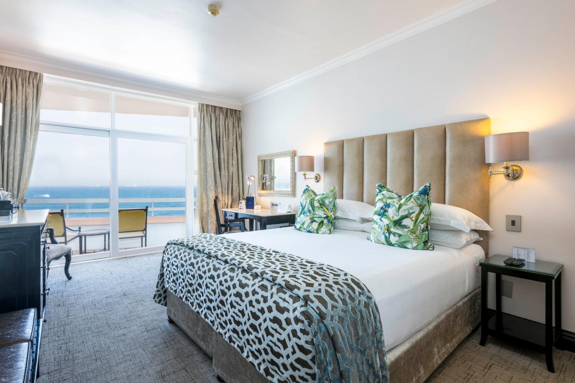 Hotel Beverly Hills 5*